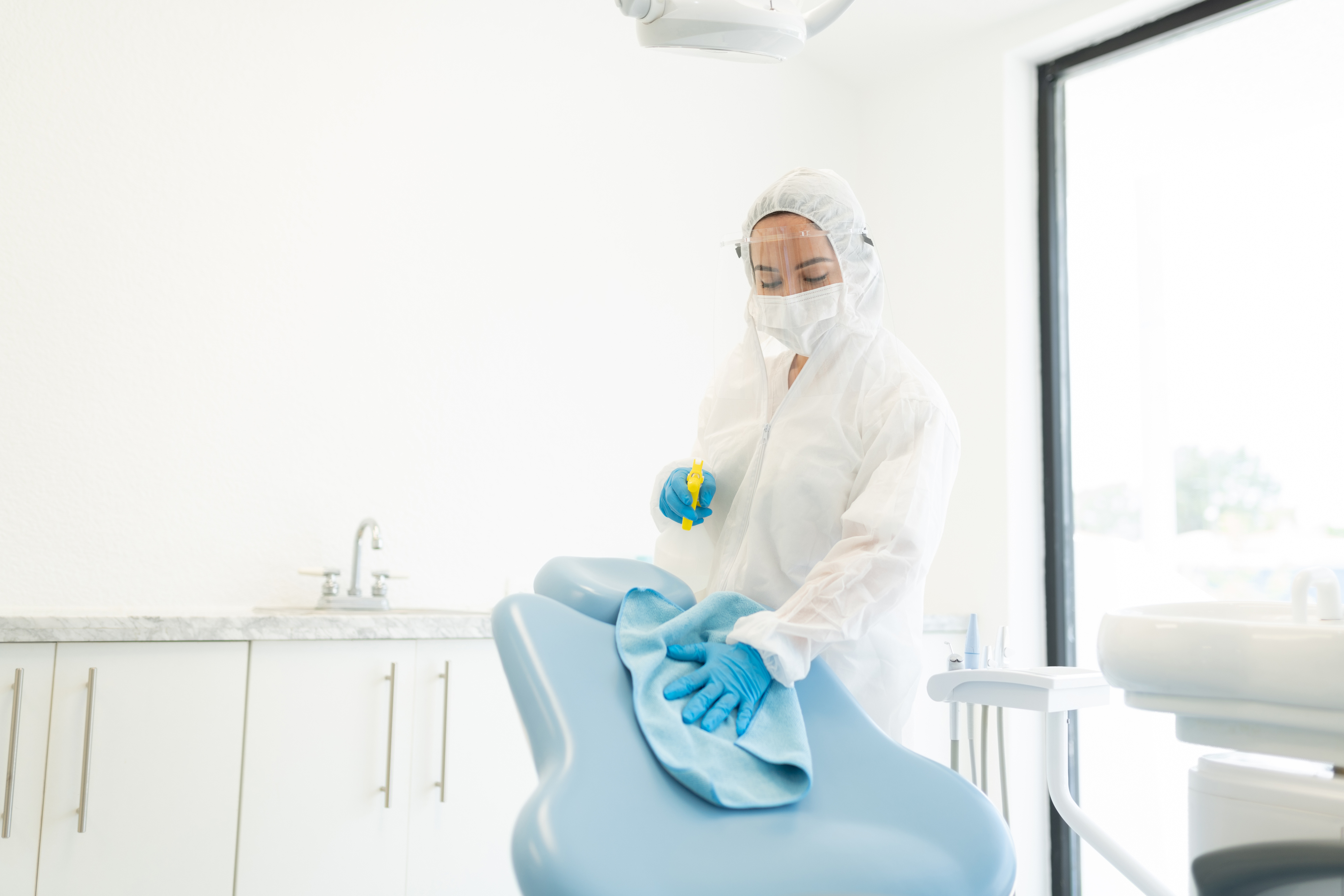 Photo representing a nurse demonstrating knowledge of equipment and preparing for client procedure